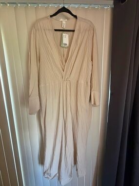 H&M | Dresses | Hm Sage Green Dress | Poshmark
